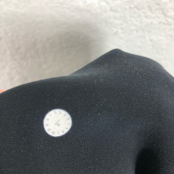 Lululemon On The Fly Skirt Size 4 Black High Rise Modest Workout Quiet Luxury - Picture 5 of 12